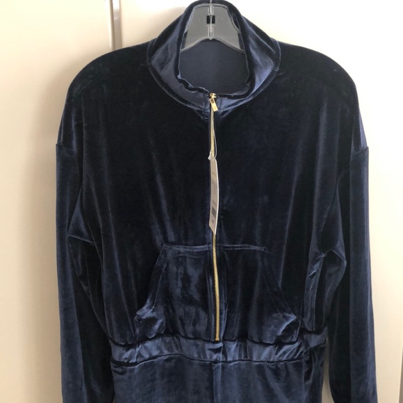 Fabletics jumpsuit - Picture 5 of 9